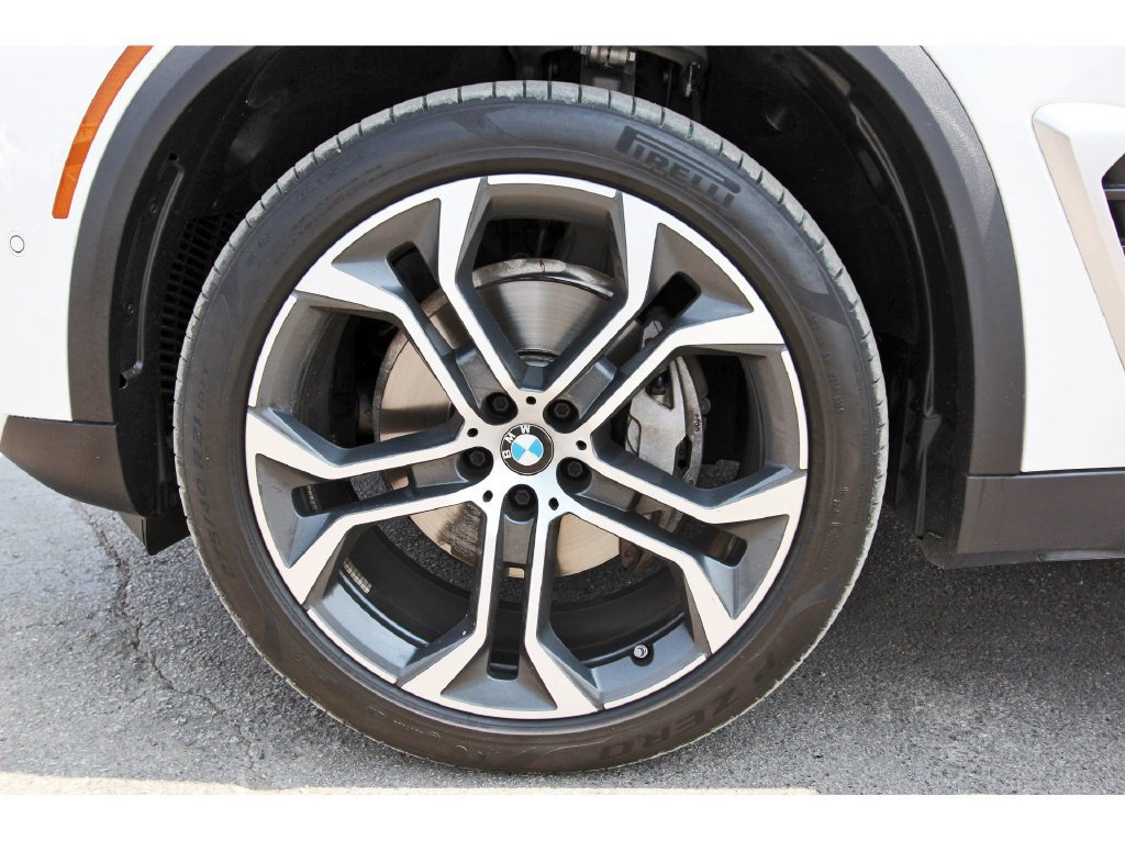 Used 2025 BMW X5 sDrive40i w/ Parking Assistance Package RWD image 38