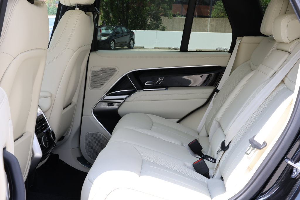 New 2026 Land Rover Range Rover SE AWD/4WD image 25