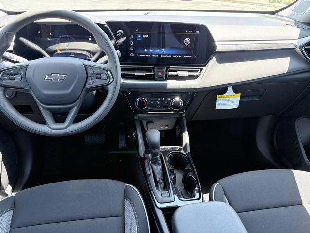 New 2026 Chevrolet TrailBlazer LT w/ Midnight Edition FWD image 7