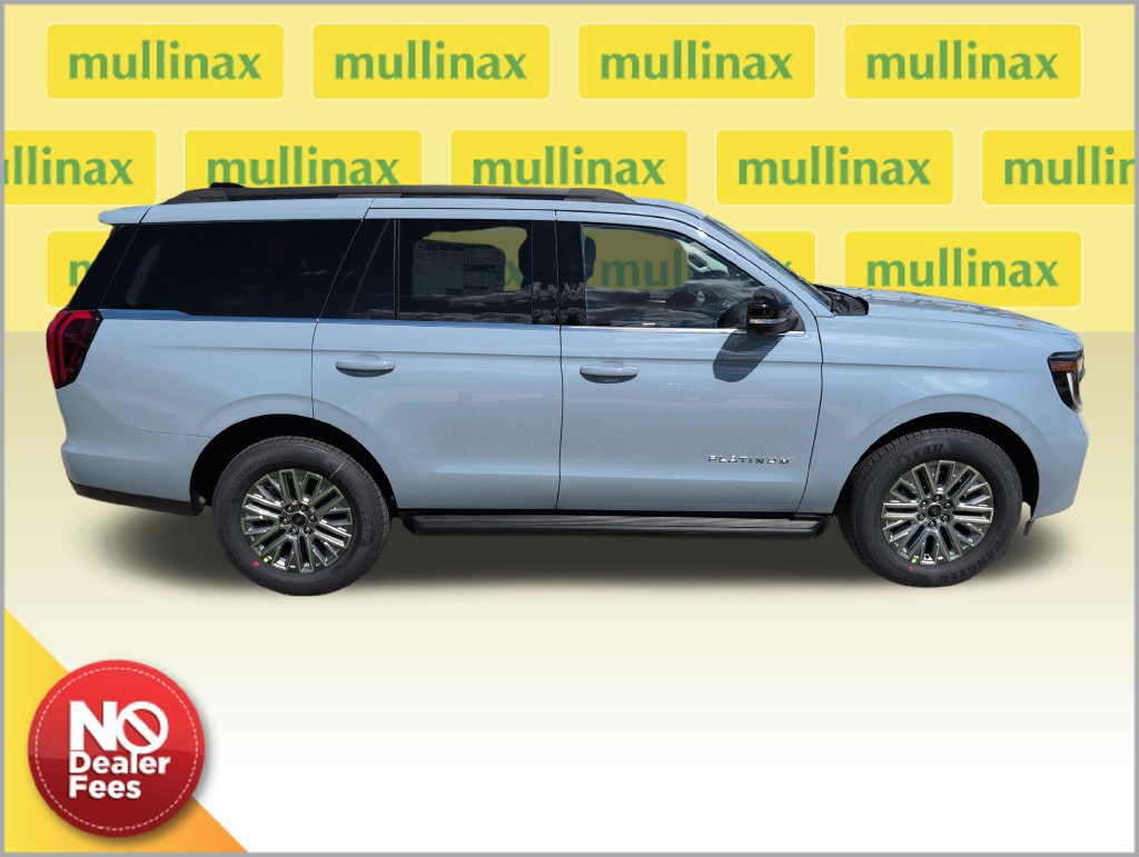 New 2027 Ford Expedition Platinum RWD image 2