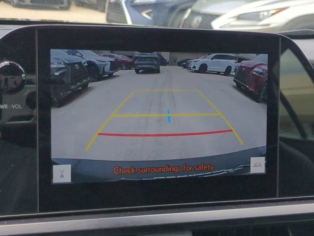 Used 2025 Lexus UX 300h FWD image 18
