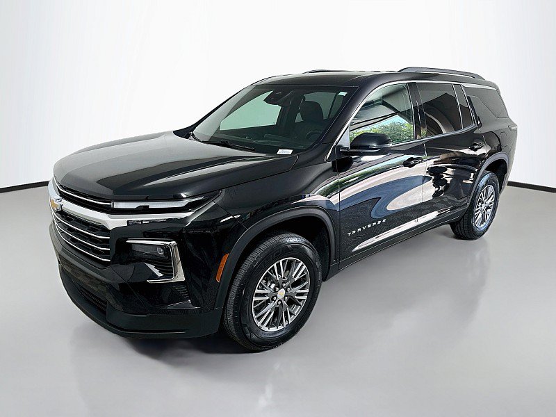 Used 2025 Chevrolet Traverse LT AWD/4WD image 3