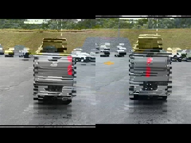 New 2026 Chevrolet Silverado 1500 LTZ w/ LTZ Premium Package image 7