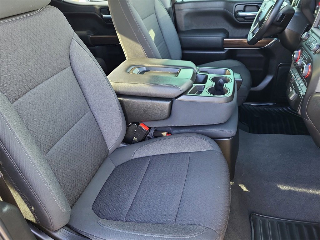 Certified 2022 Chevrolet Silverado 1500 RST image 16