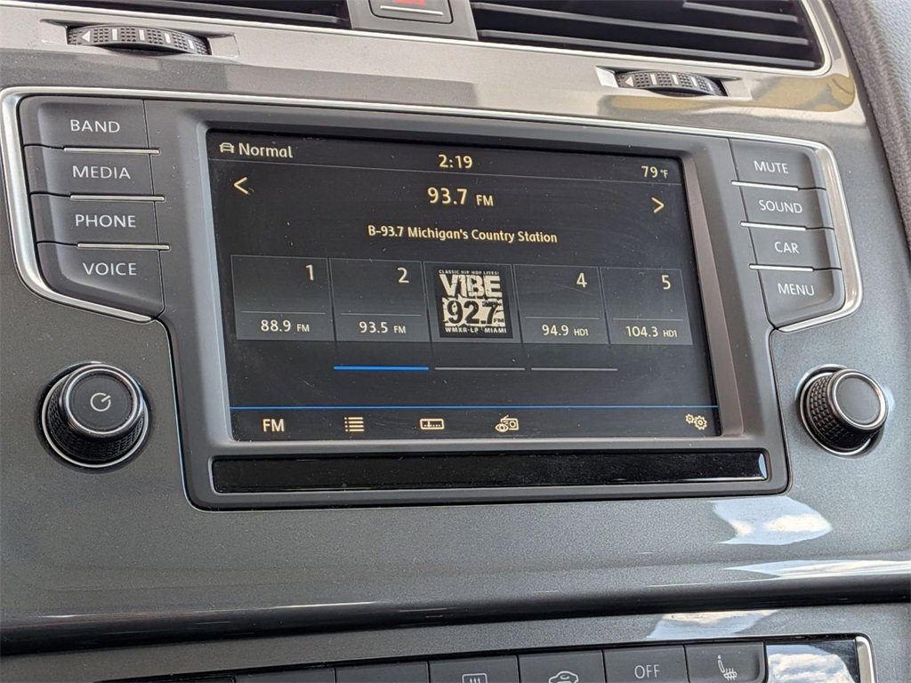 Used 2017 Volkswagen Golf Alltrack SE image 22