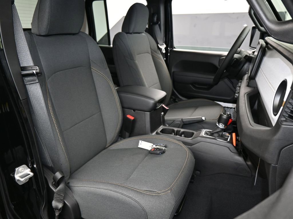 New 2026 Jeep Gladiator Willys image 38