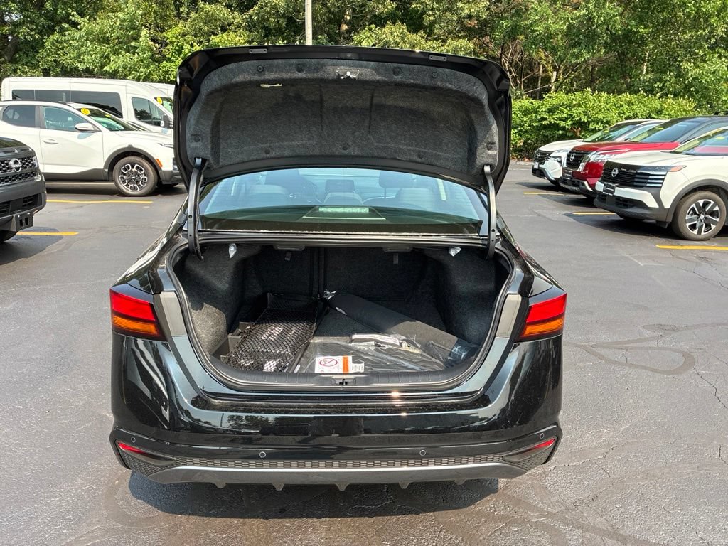 New 2026 Nissan Altima 2.5 SV AWD/4WD image 13