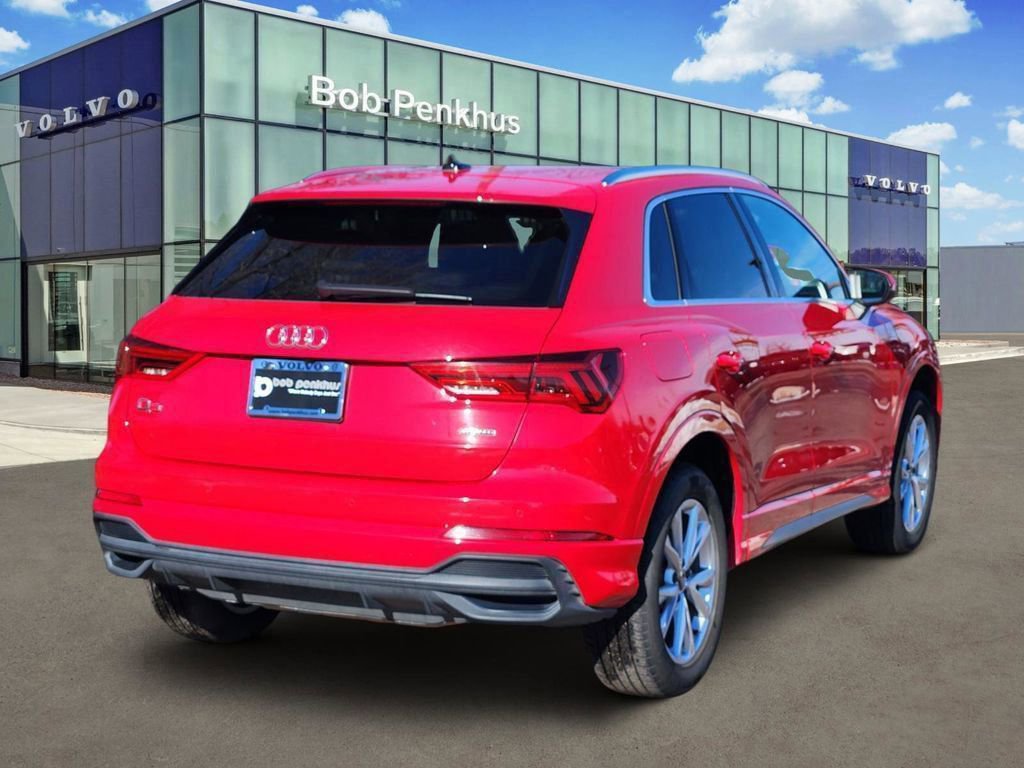 Used 2024 Audi Q3 2.0T Premium image 24