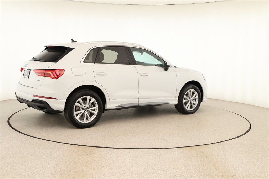 New 2025 Audi Q3 2.0T Premium image 7