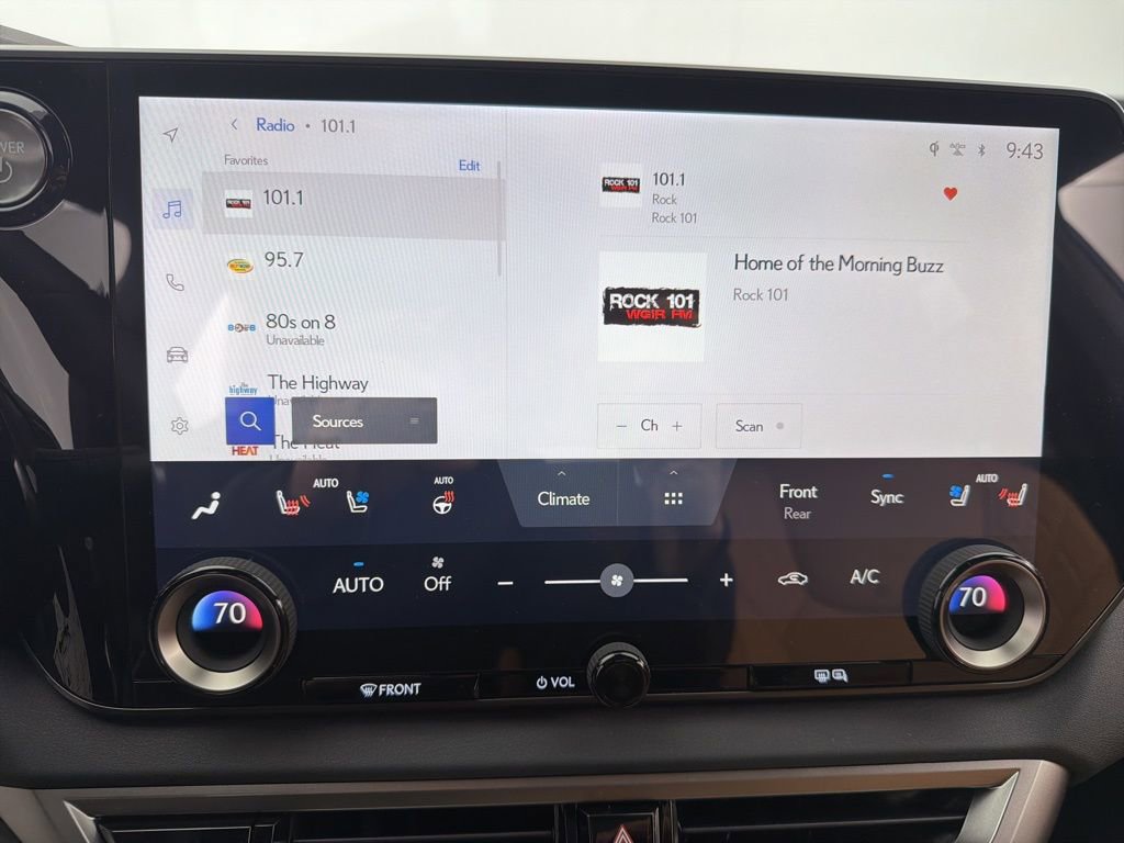 New 2026 Lexus RX 450h AWD image 11