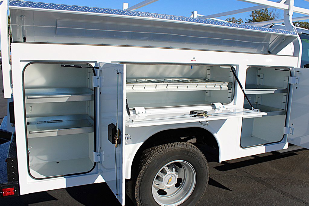 Used 2024 Chevrolet Silverado 3500 W/T w/ Snow Plow Prep Package image 10