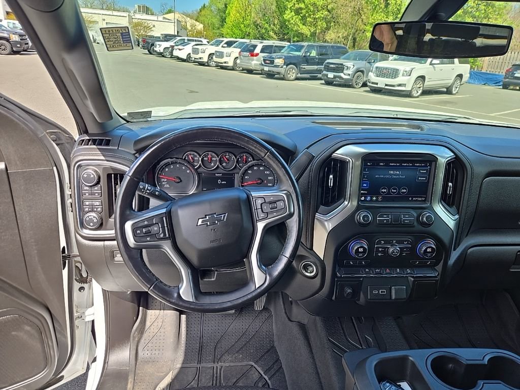 Used 2019 Chevrolet Silverado 1500 LT Trail Boss w/ Convenience Package AWD/4WD image 15