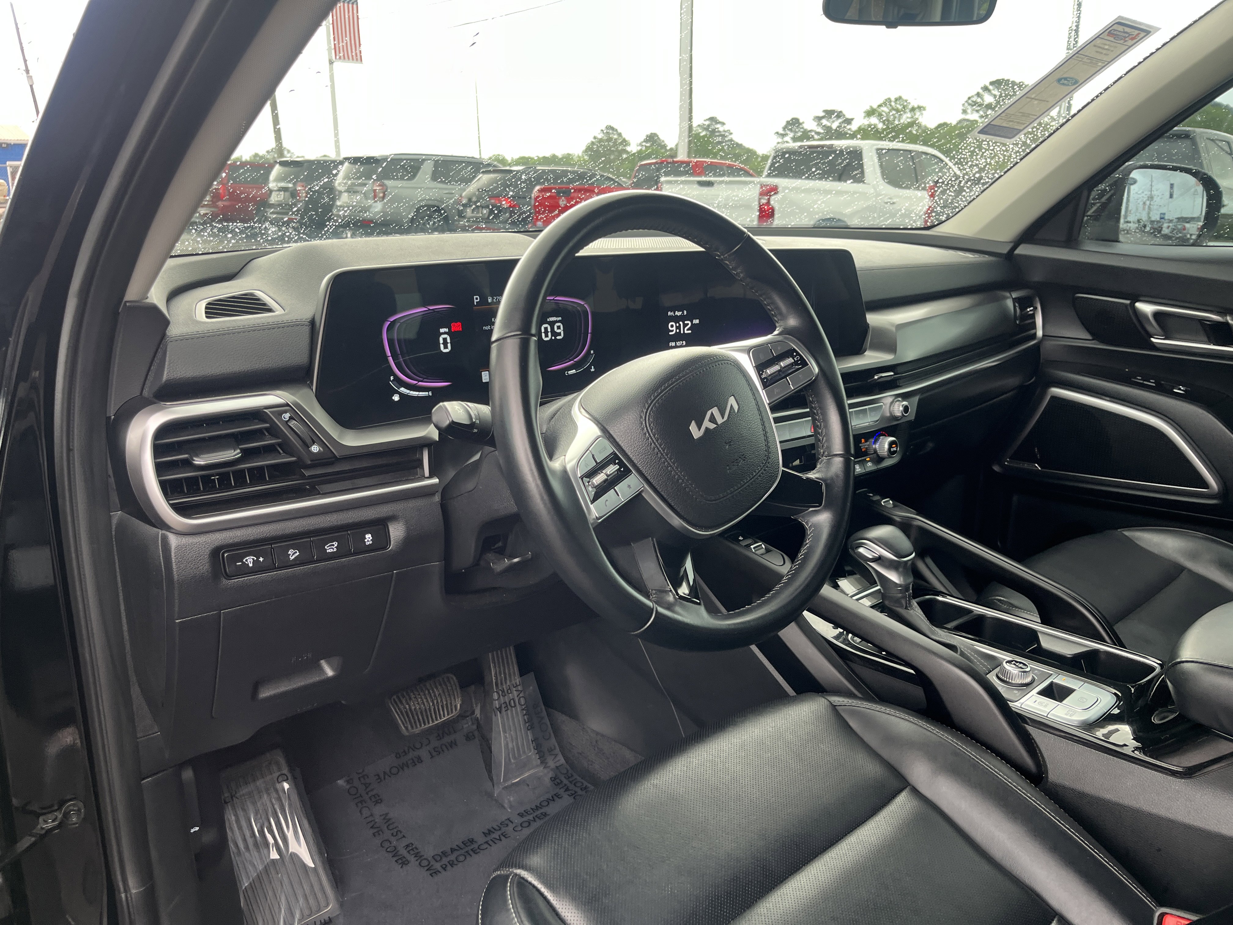 Used 2025 Kia Telluride S AWD/4WD image 14