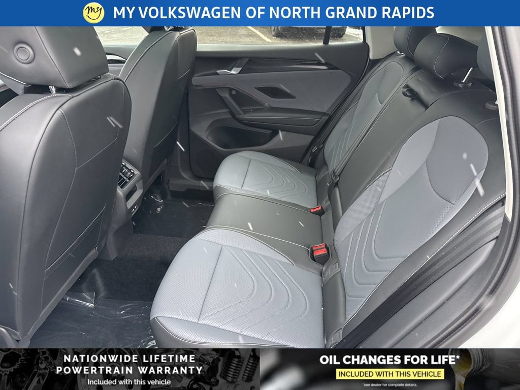 New 2026 Volkswagen Tiguan SE AWD/4WD image 17