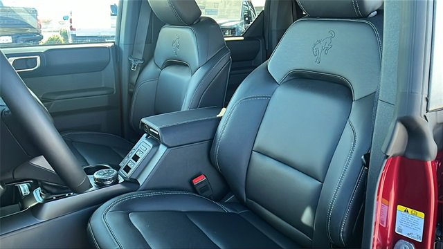 New 2025 Ford Bronco Badlands image 18
