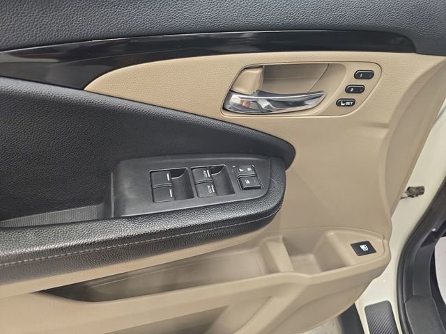 Used 2017 Honda Ridgeline RTL-E image 32