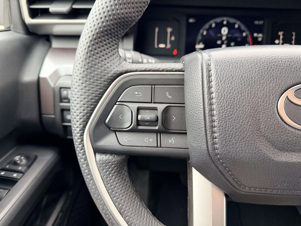 Certified 2024 Toyota Tacoma SR5 image 8