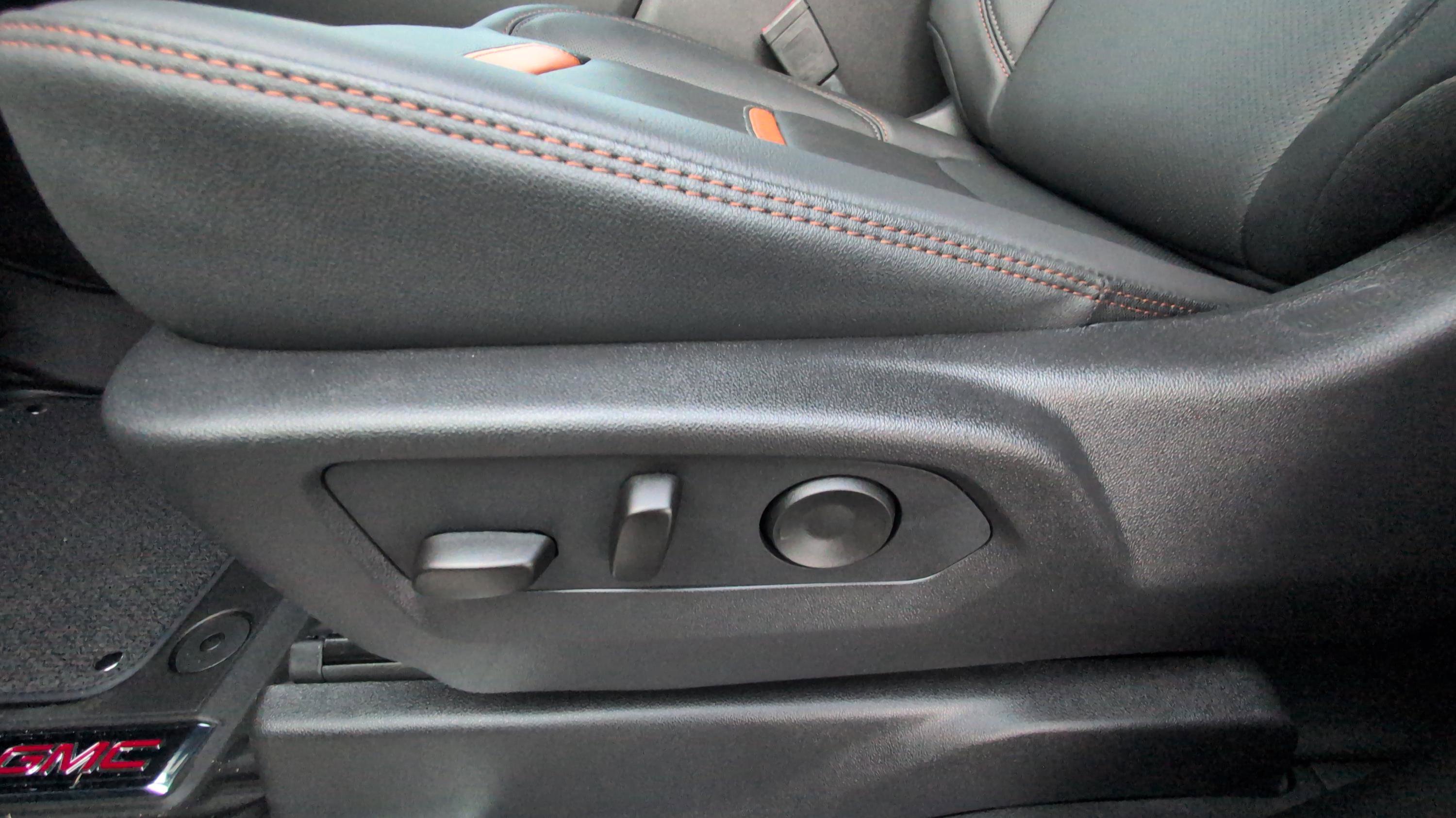 New 2026 GMC Sierra 2500 AT4 w/ AT4 Premium Plus Package image 19