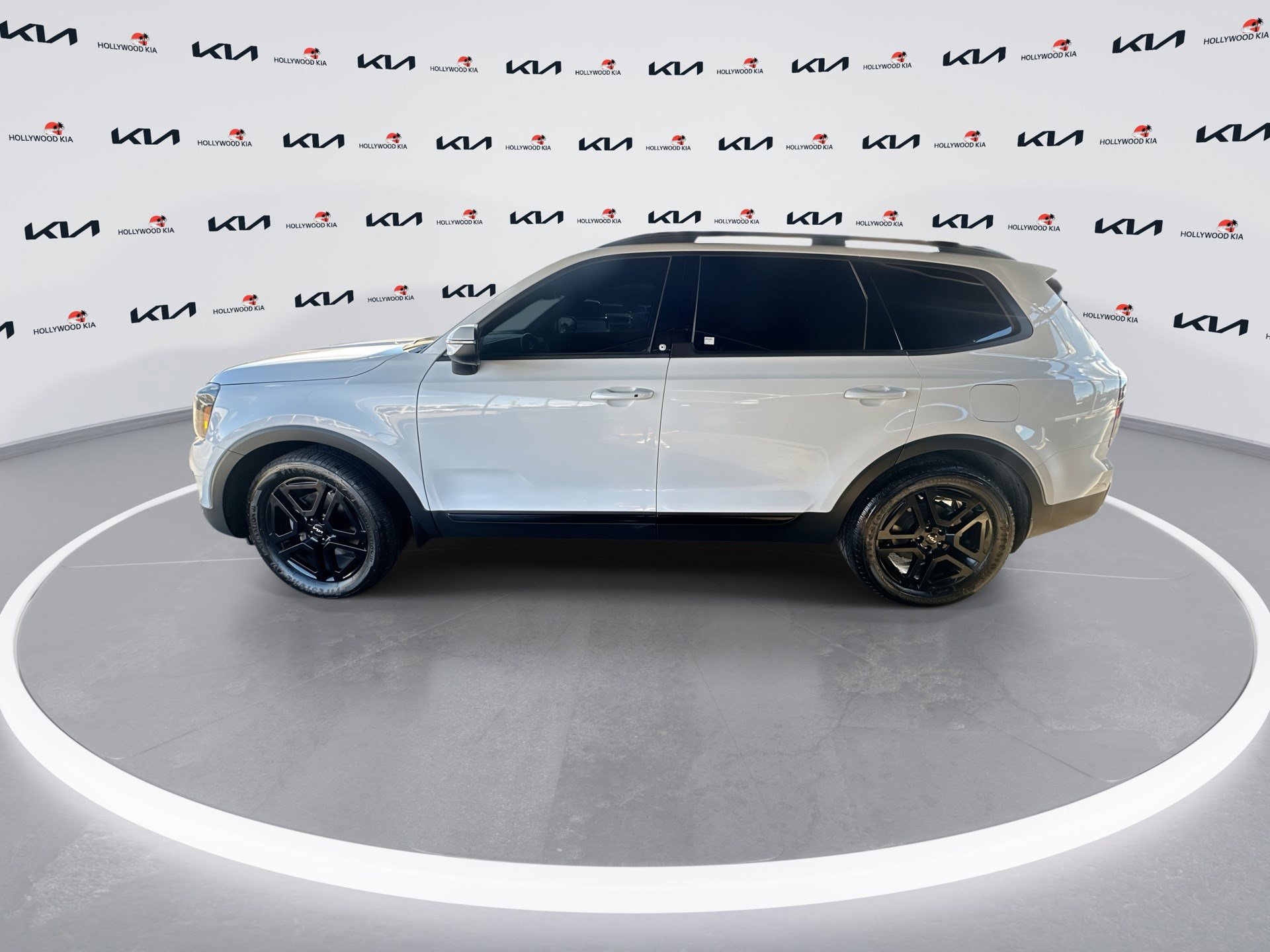 Certified 2024 Kia Telluride EX X-Line image 5