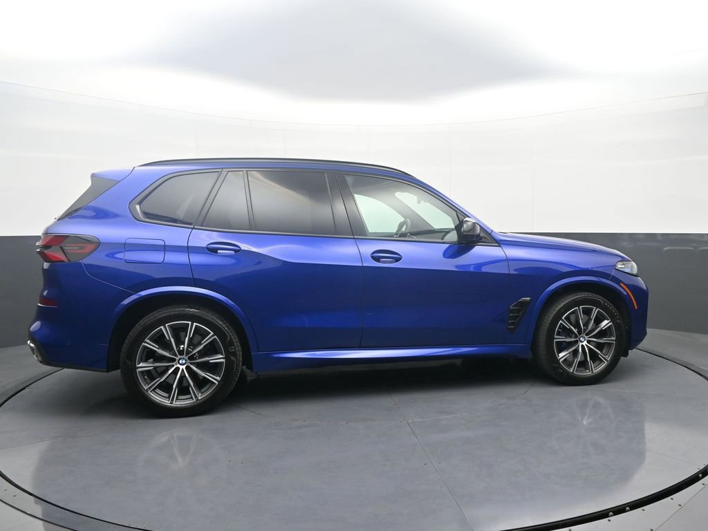 Used 2026 BMW X5 M60i image 8