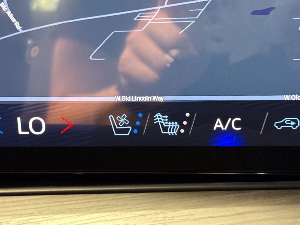 New 2027 Chevrolet Tahoe Premier w/ Sun And Tow Package AWD/4WD image 18