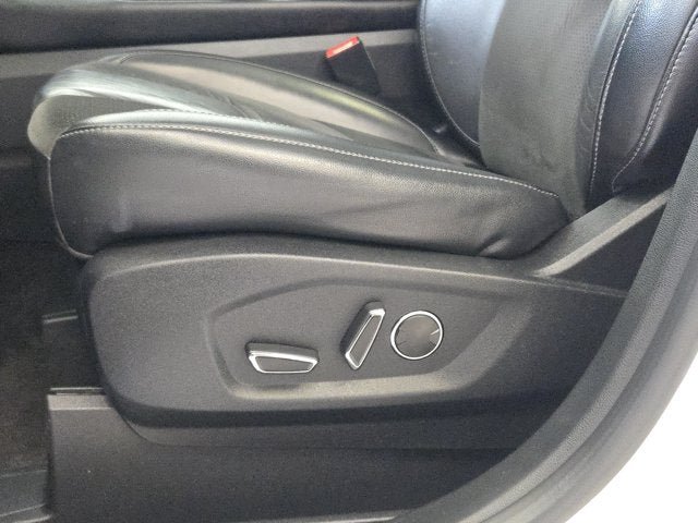 Used 2018 Ford Edge Sport w/ Equipment Group 401A AWD/4WD image 21