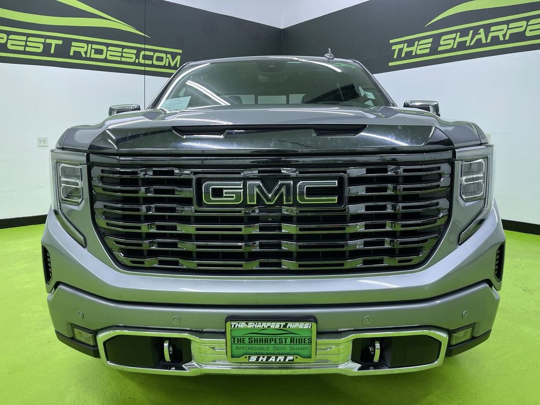 Used 2023 GMC Sierra 1500 Denali Ultimate image 3
