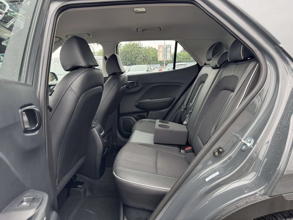 Certified 2026 Hyundai Venue SEL FWD image 12
