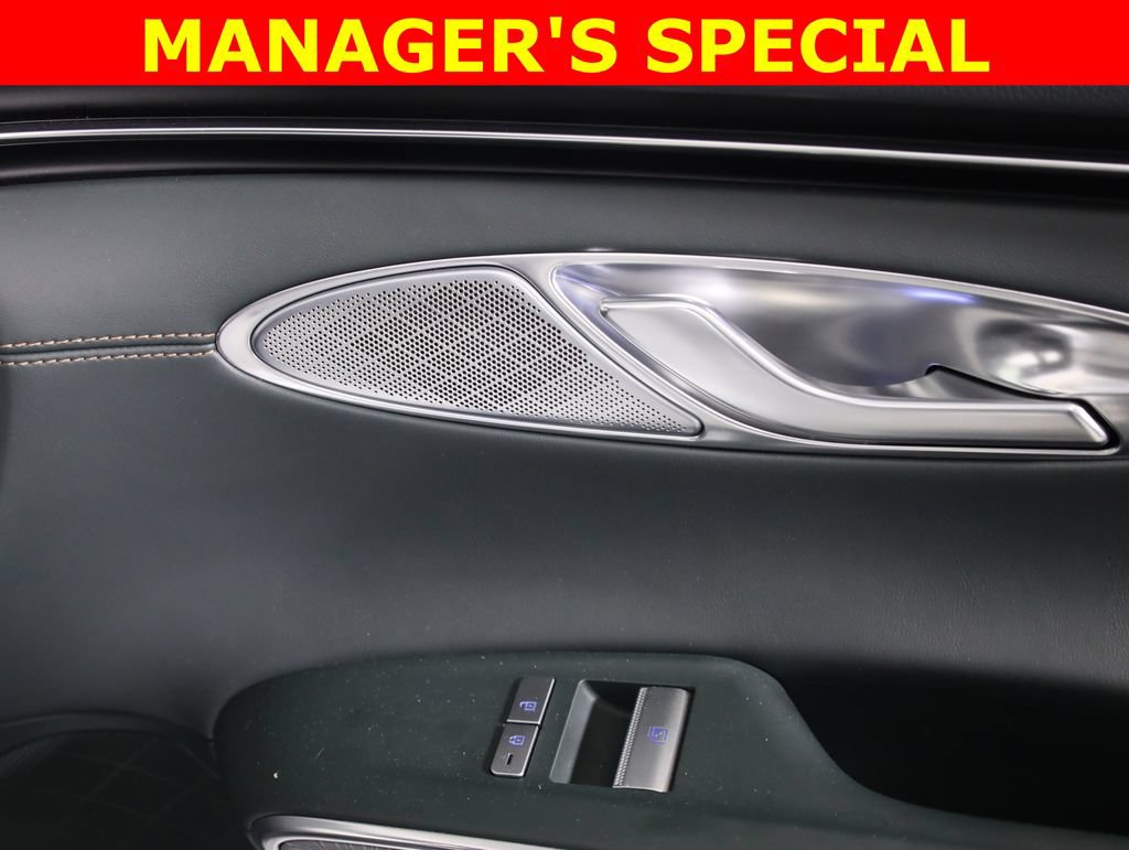 Used 2022 Genesis GV70 2.5T w/ Advanced Package AWD/4WD image 65