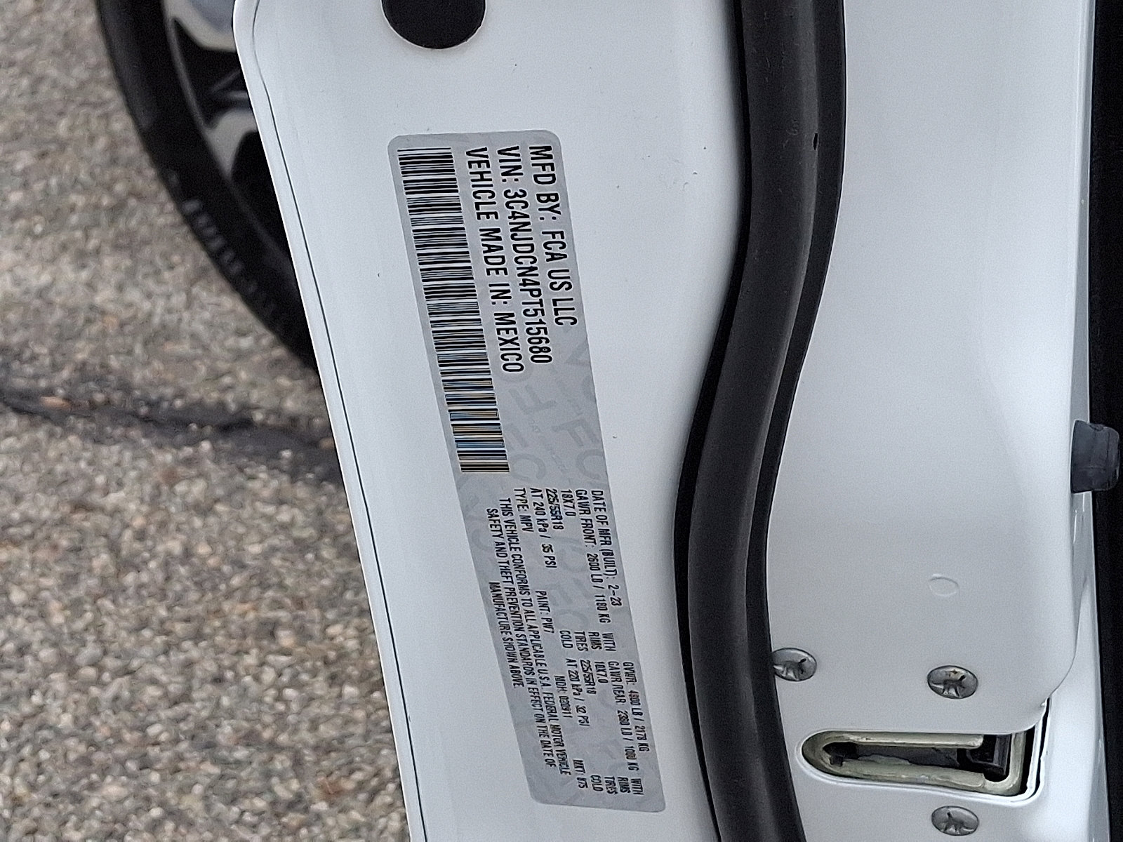 Certified 2023 Jeep Compass Limited image 27