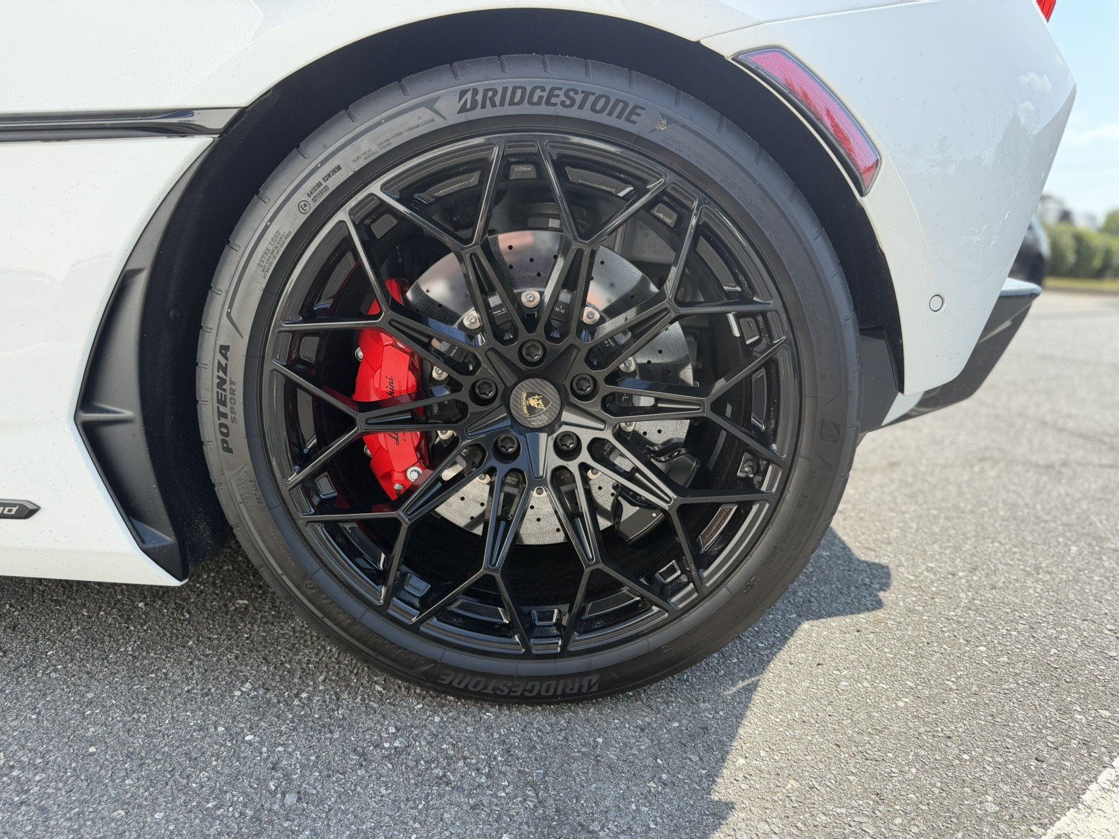 Used 2026 Lamborghini Temerario AWD/4WD image 12