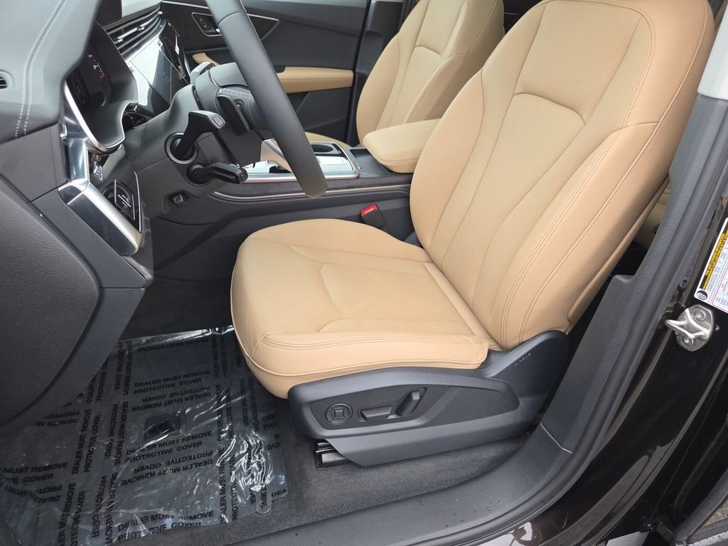 Used 2025 Audi Q7 3.0T Premium Plus AWD/4WD image 9