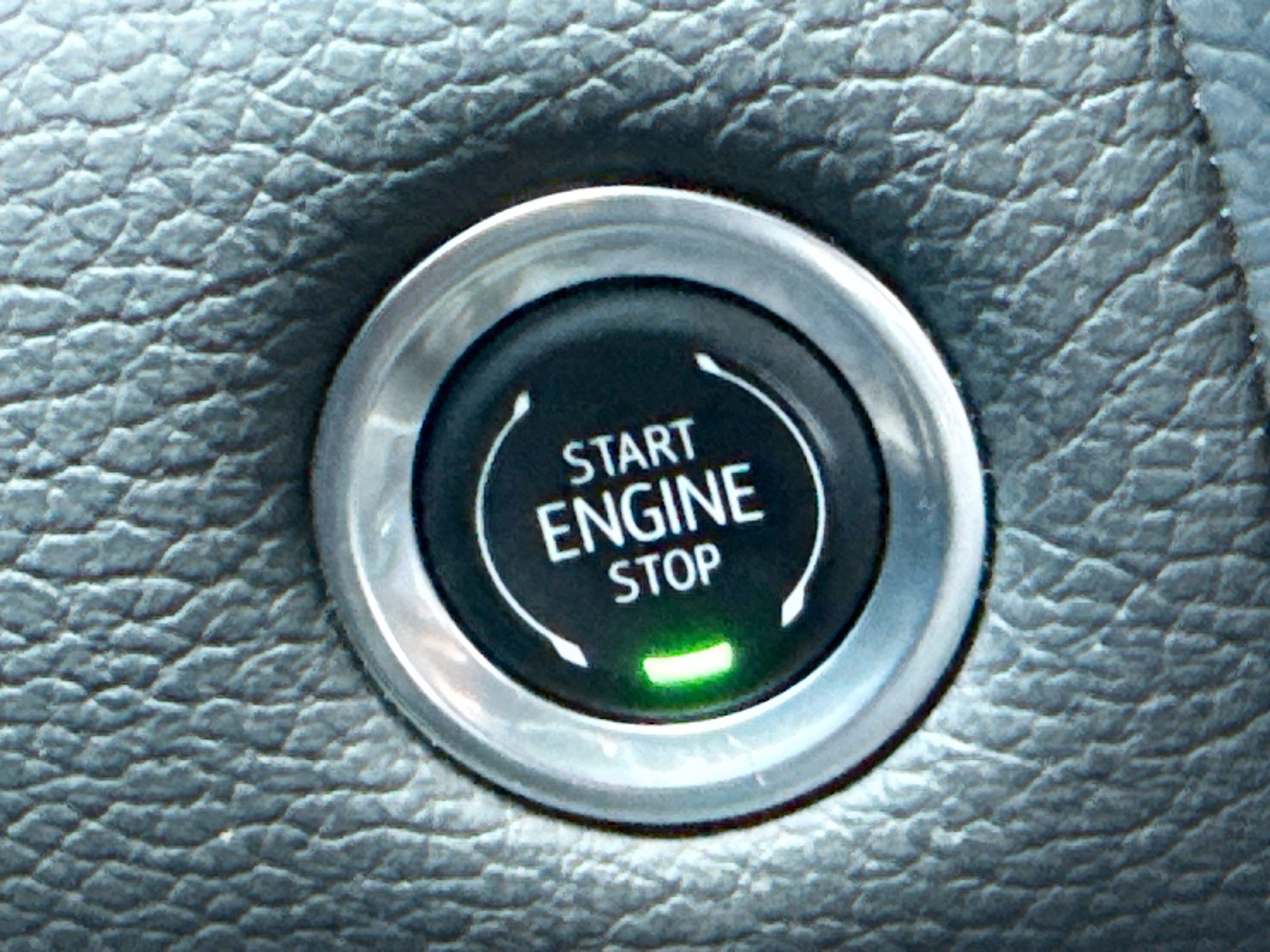 Used 2024 GMC Yukon XL Denali image 37