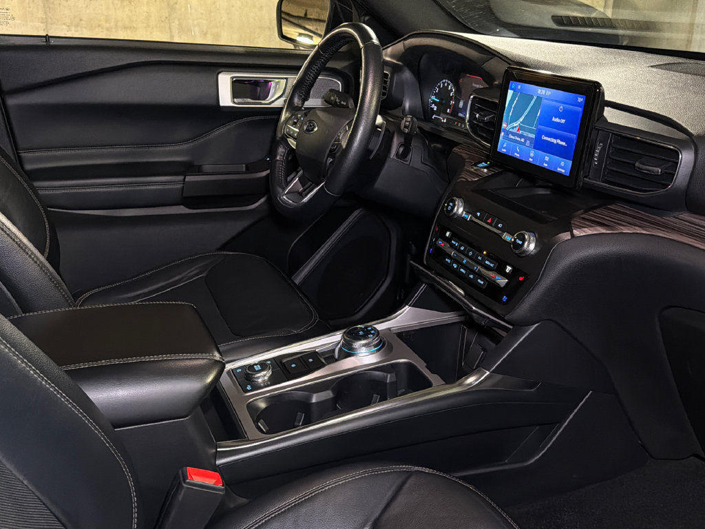 Used 2020 Ford Explorer Limited AWD/4WD image 13