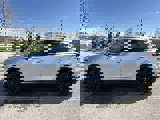 Used 2023 MAZDA CX-9 Touring Plus image 2