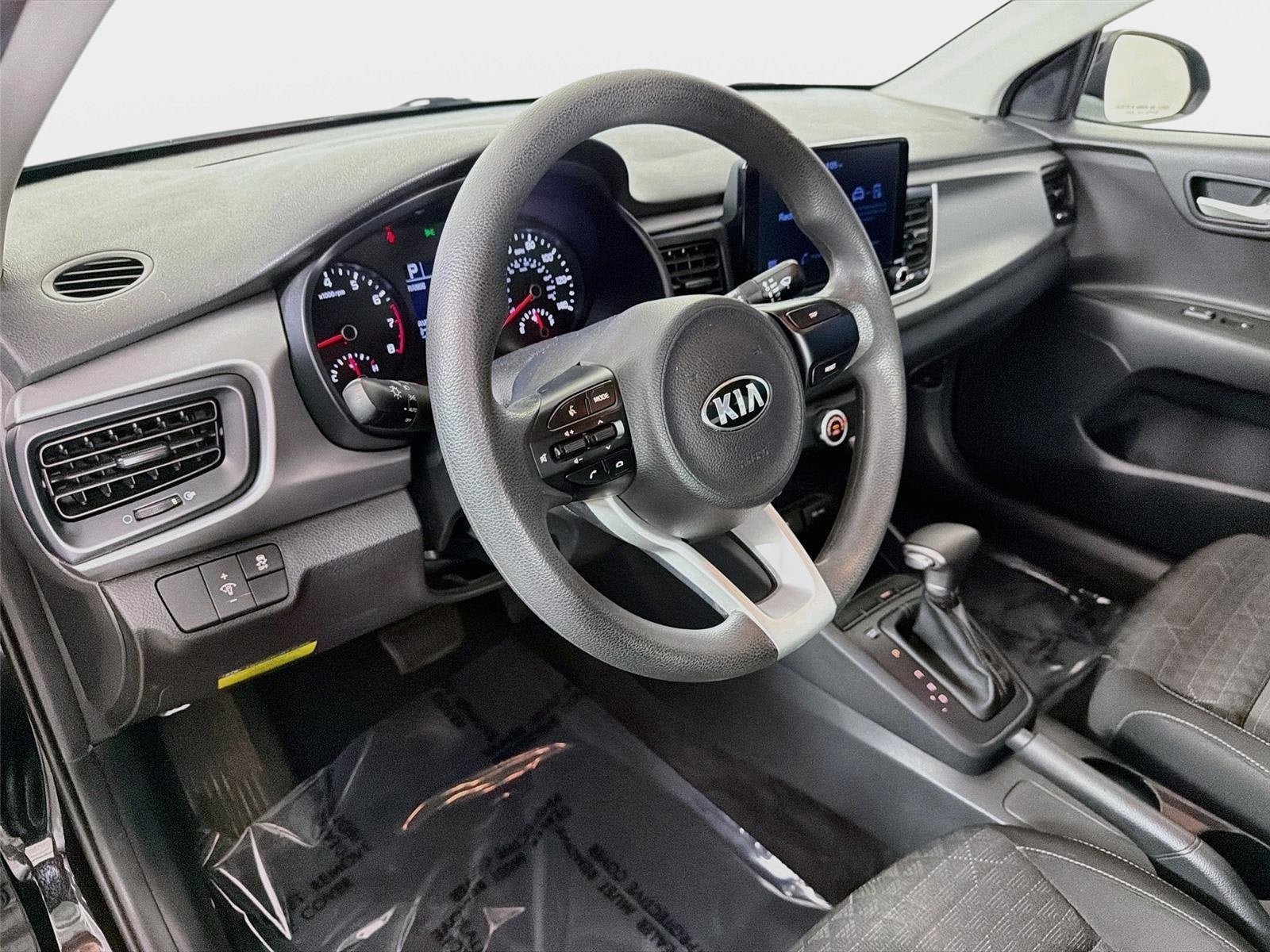 Certified 2021 Kia Rio LX FWD image 9