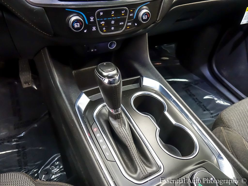 Used 2018 Chevrolet Traverse LT image 19
