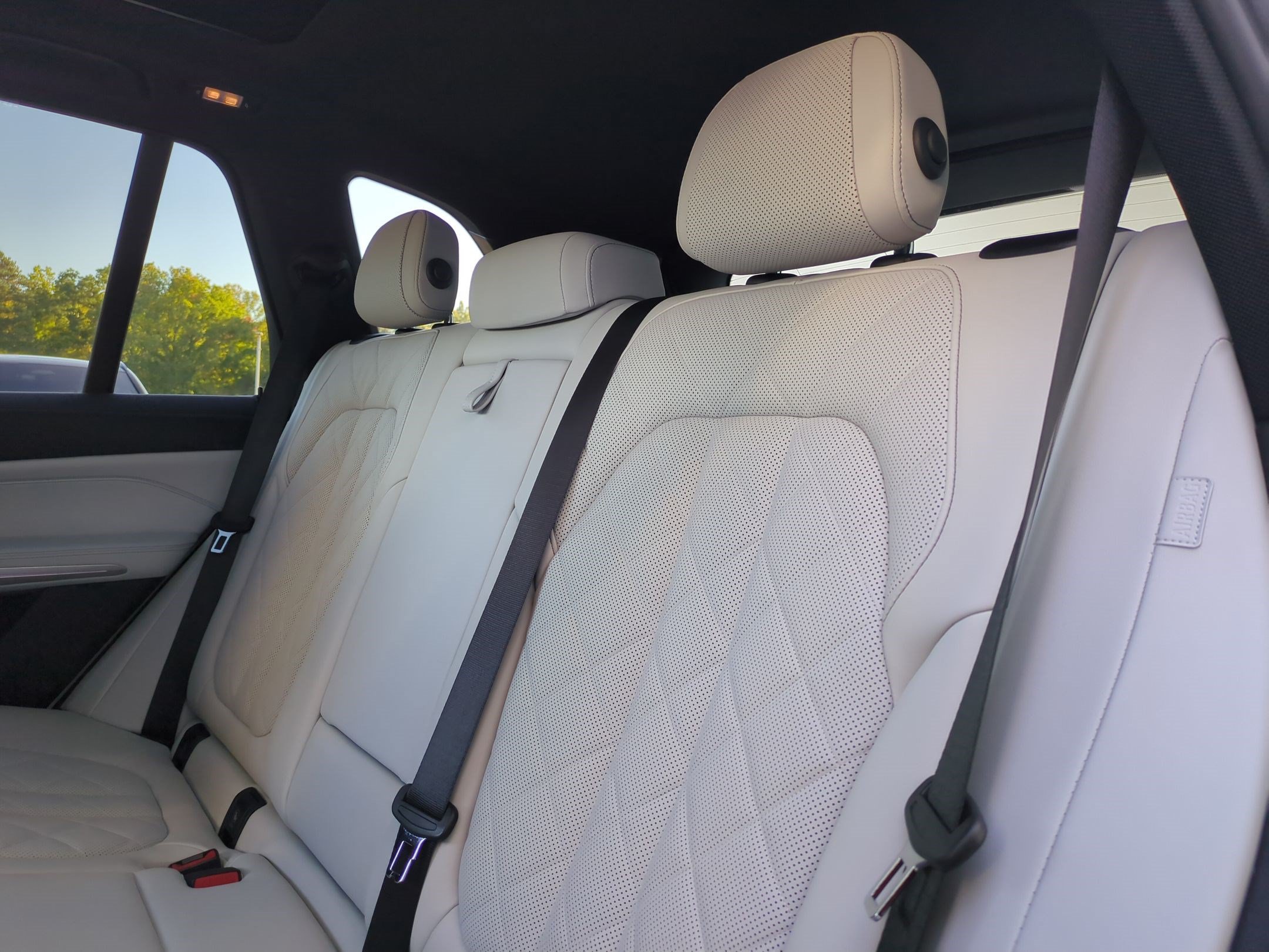Certified 2023 BMW X5 xDrive40i w/ Premium Package AWD/4WD image 29