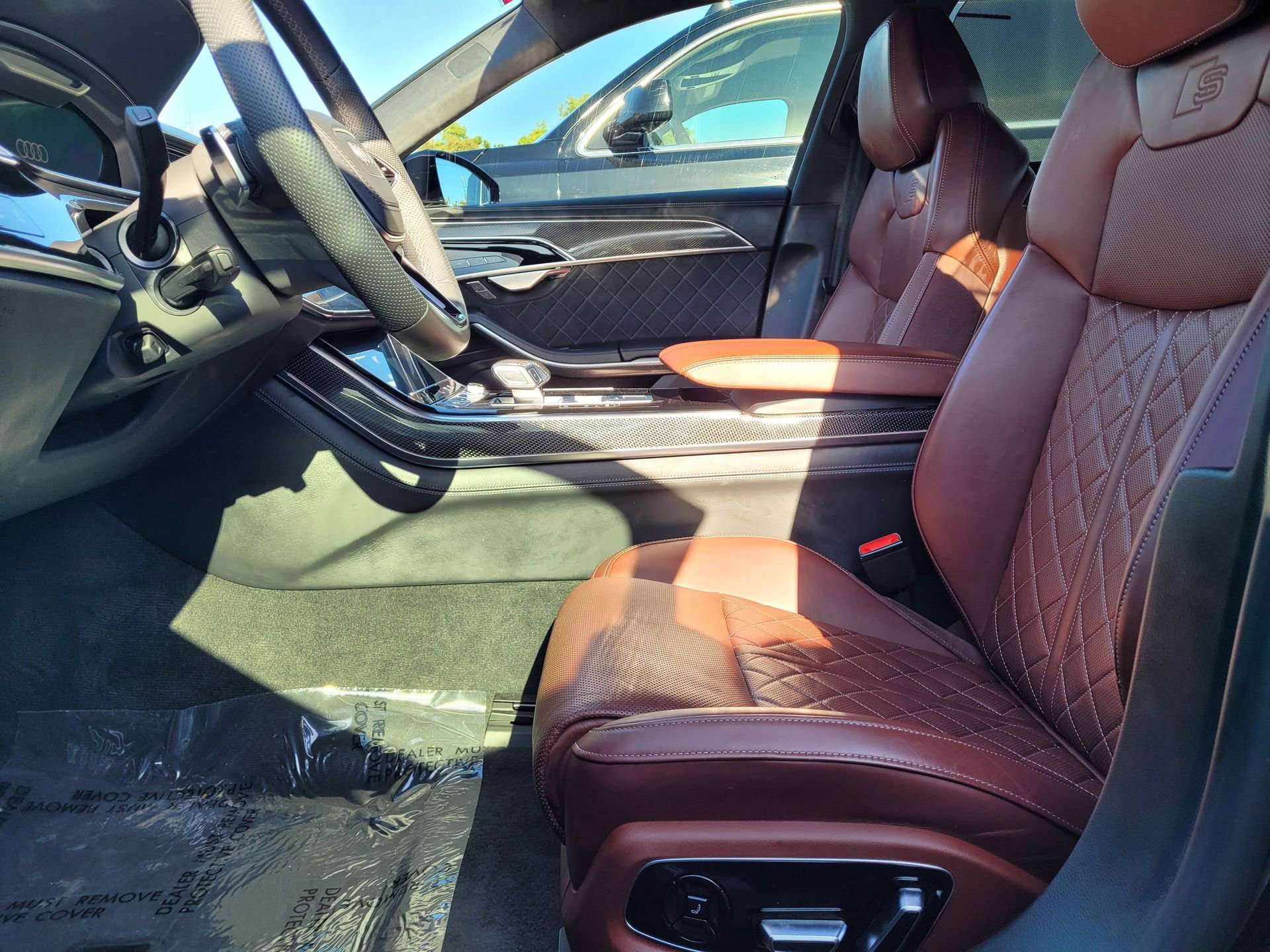 Used 2024 Audi S8 4.0T image 8