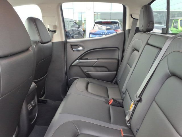 Used 2022 GMC Canyon AT4 AWD/4WD image 25