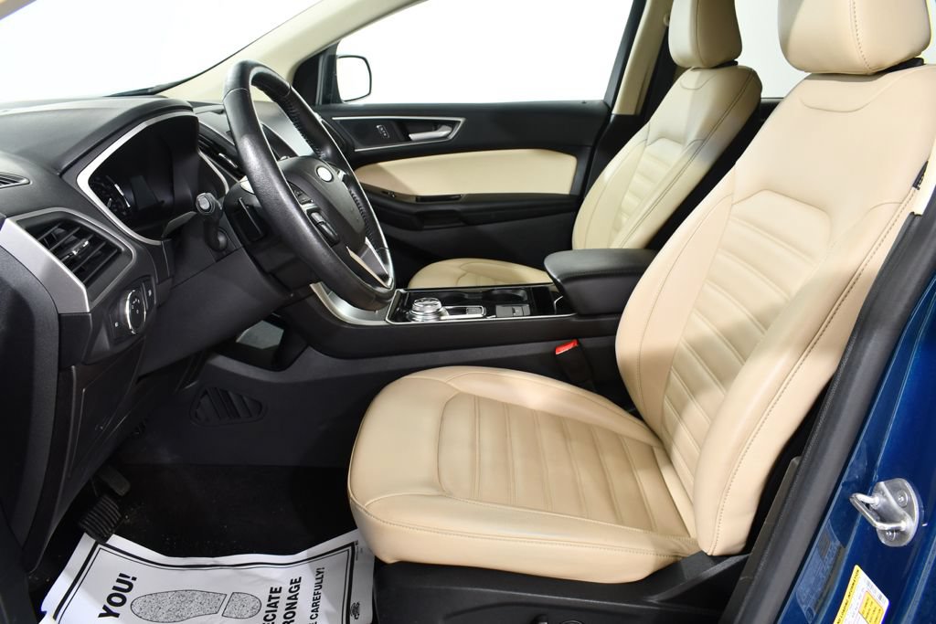 Used 2020 Ford Edge SEL w/ Cold Weather Package AWD/4WD image 6