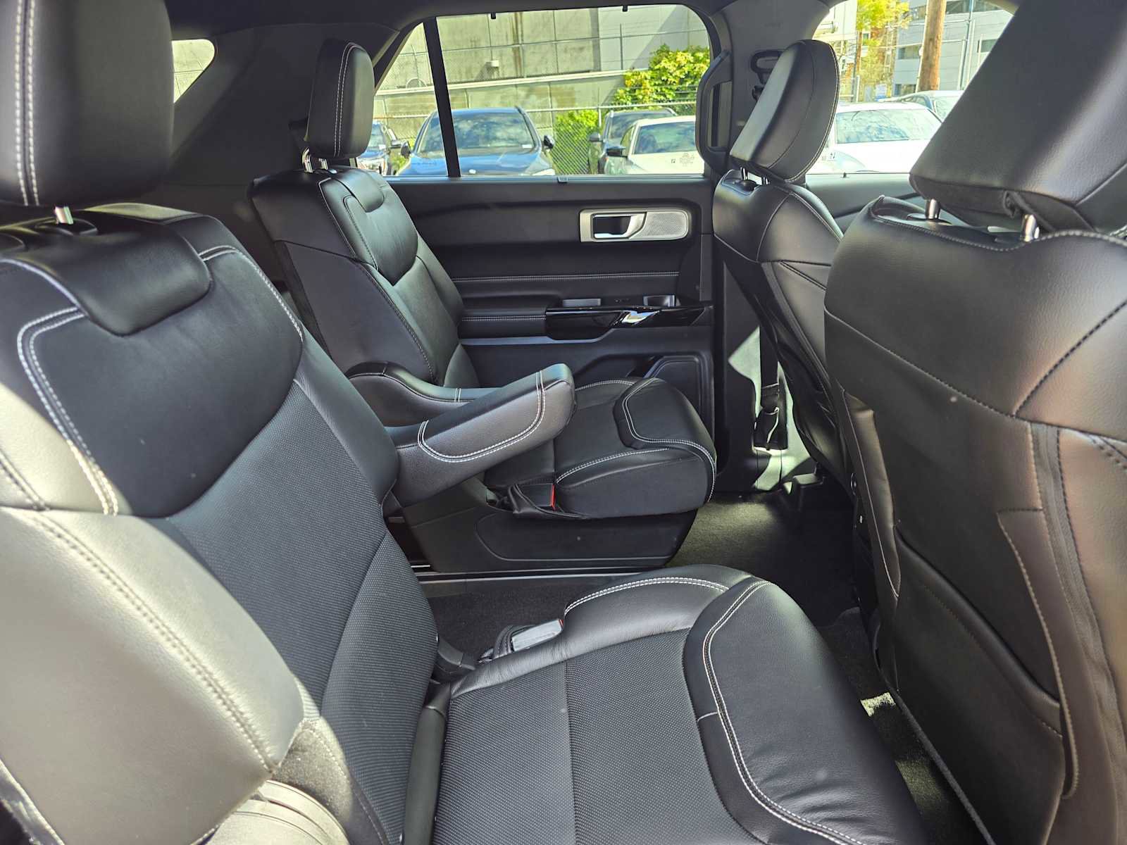 Used 2022 Ford Explorer ST w/ Equipment Group 401A image 12