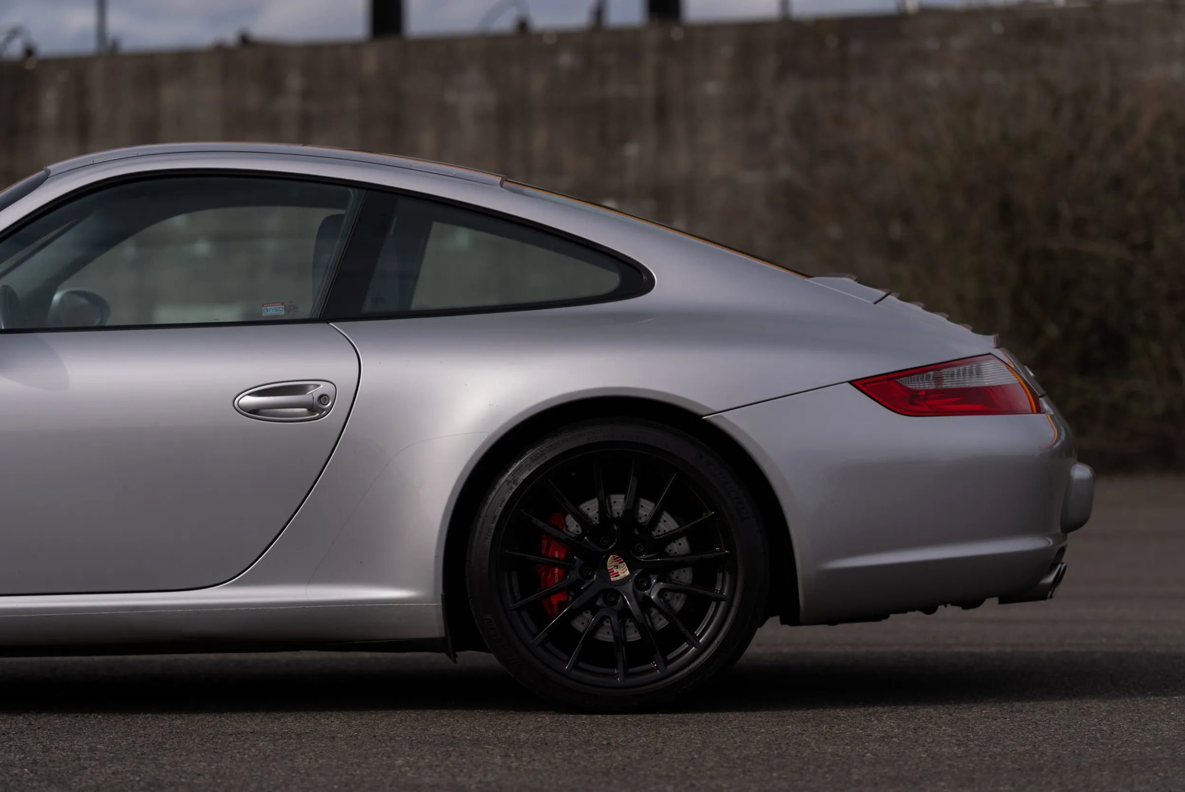 Used 2005 Porsche 911 Carrera S image 96