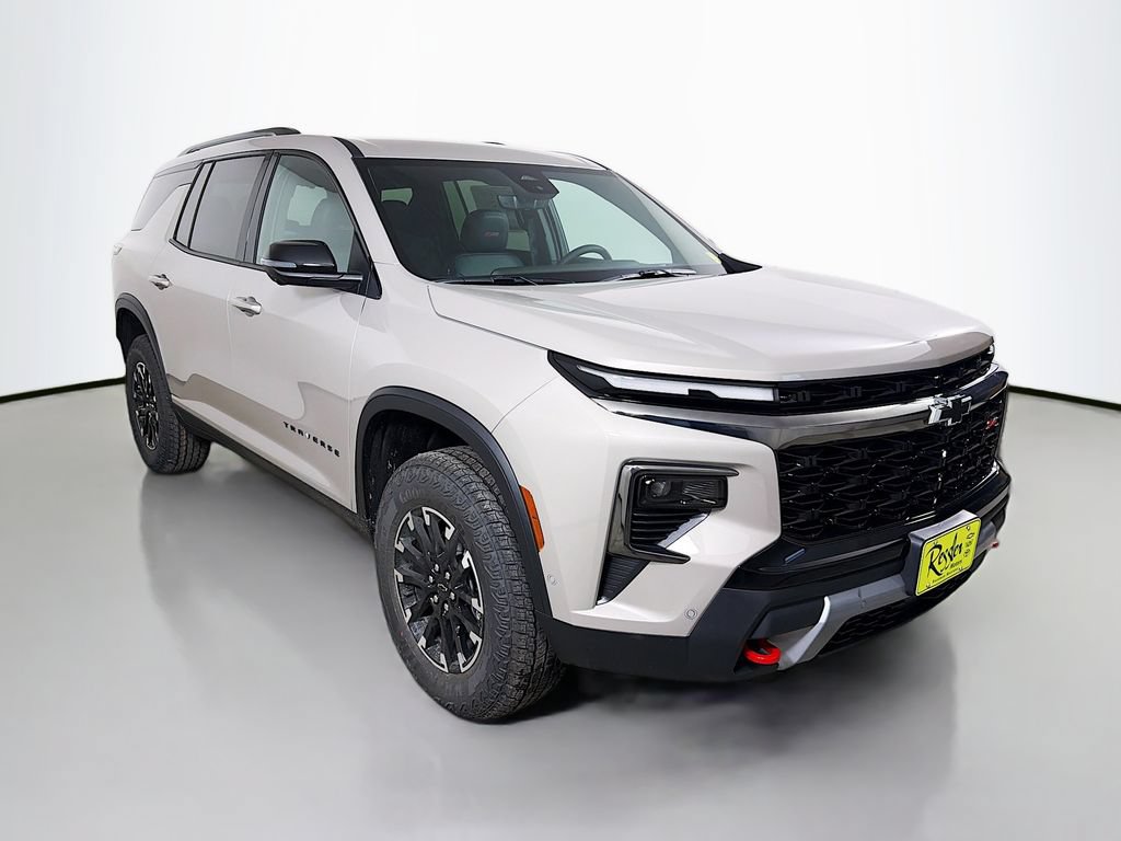 New 2026 Chevrolet Traverse Z71 w/ Enhanced Driving Package AWD/4WD image 3