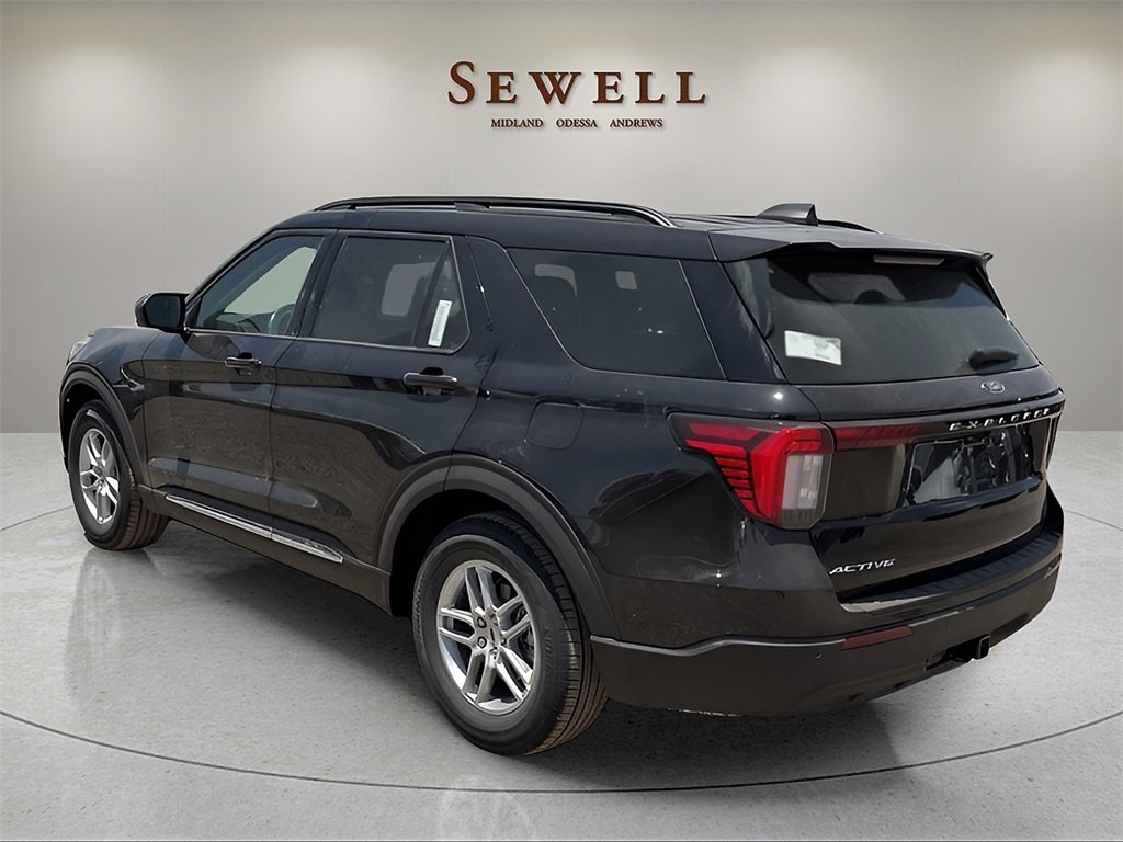 New 2025 Ford Explorer Active image 3