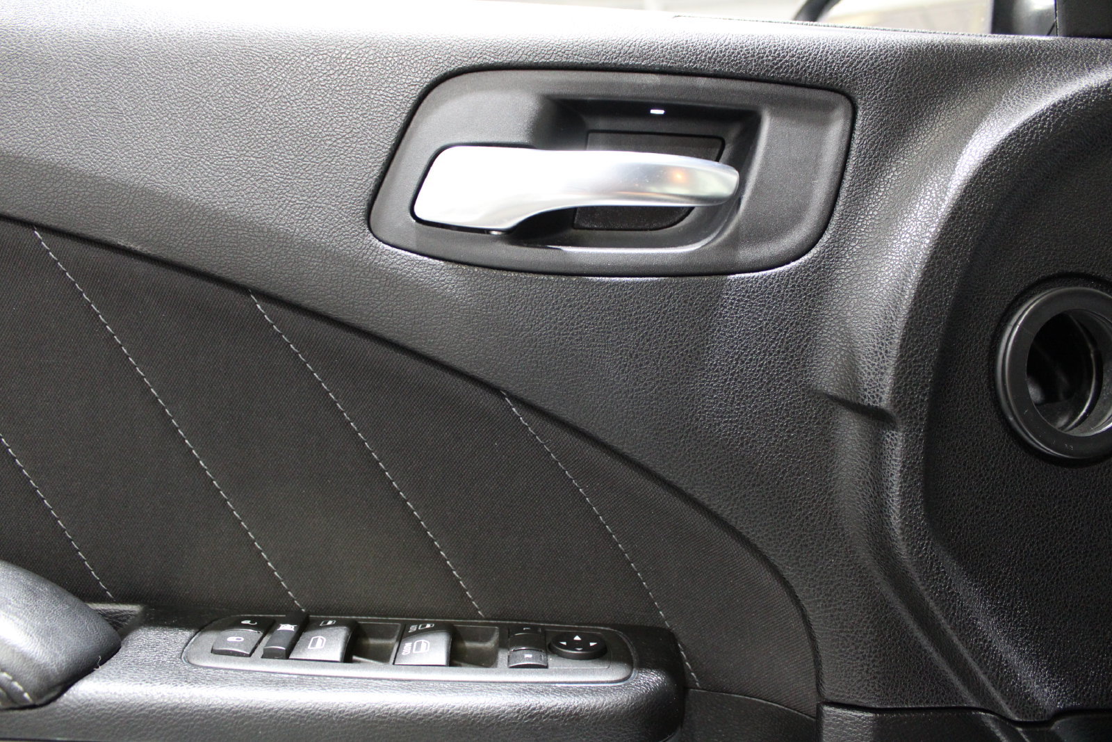 Used 2022 Dodge Charger SXT RWD image 17