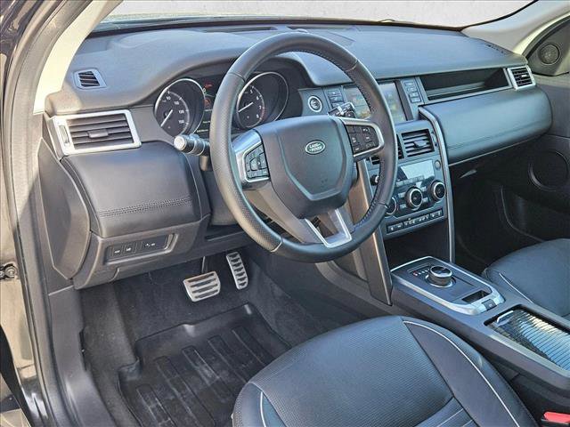 Used 2018 Land Rover Discovery Sport HSE Luxury image 10