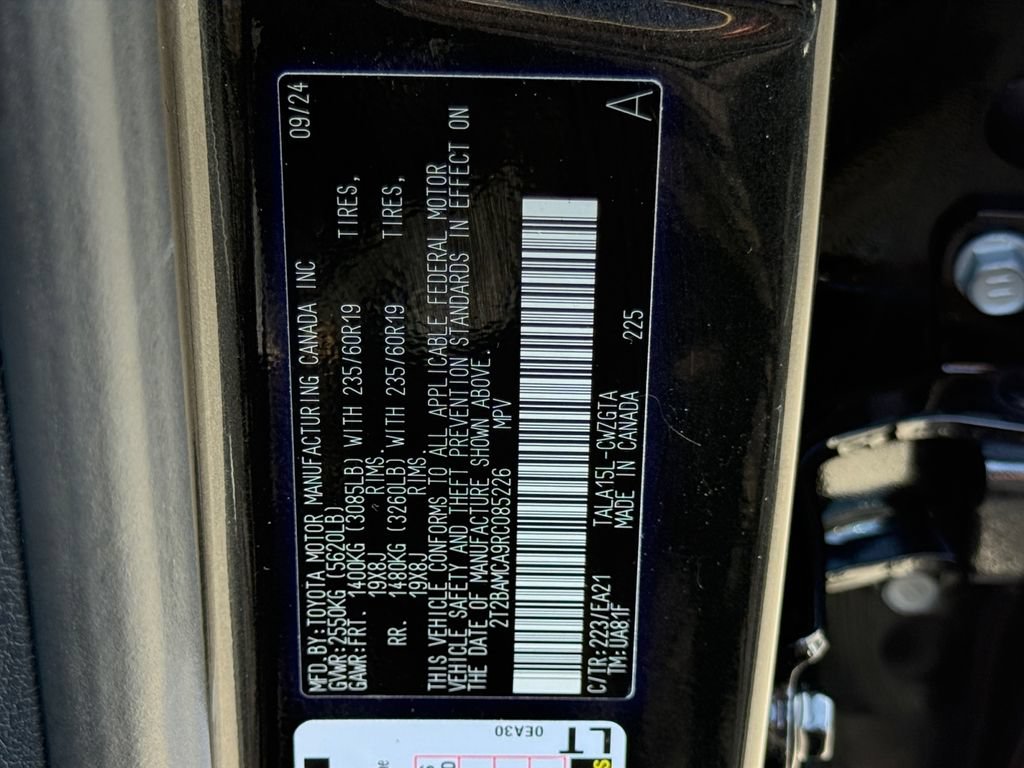 Used 2024 Lexus RX 350 Premium w/ Accessory Package (Z1) AWD/4WD image 28