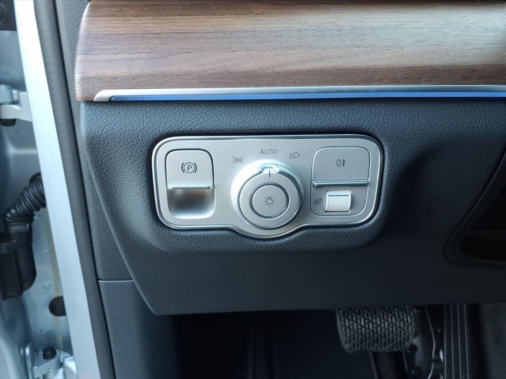 New 2026 Mercedes-Benz GLE 450 GLE 450 Coupe image 17