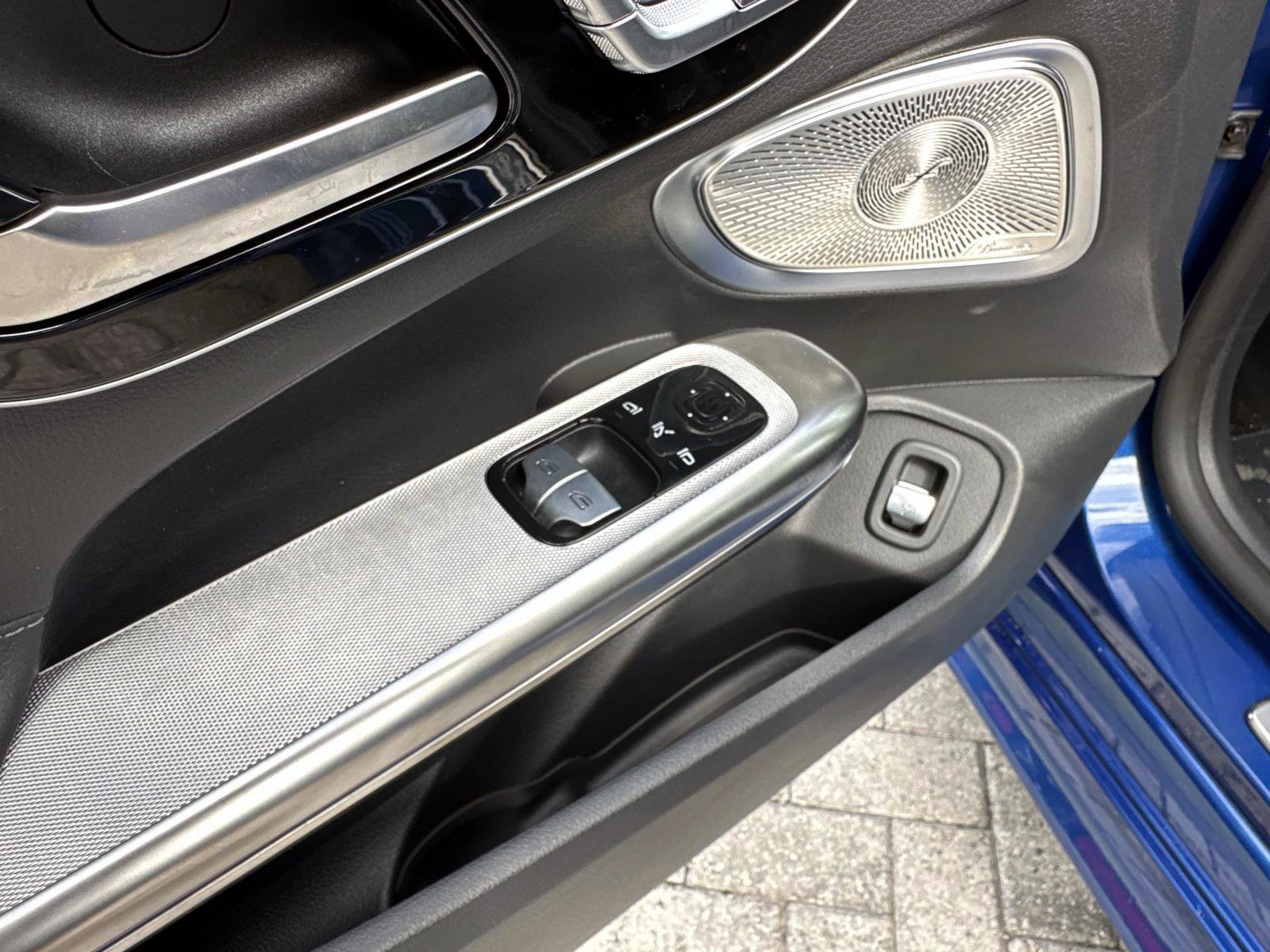 Certified 2025 Mercedes-Benz CLE 300 4MATIC Coupe image 13